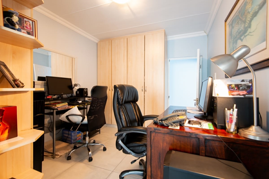 3 Bedroom Property for Sale in Reebok Western Cape